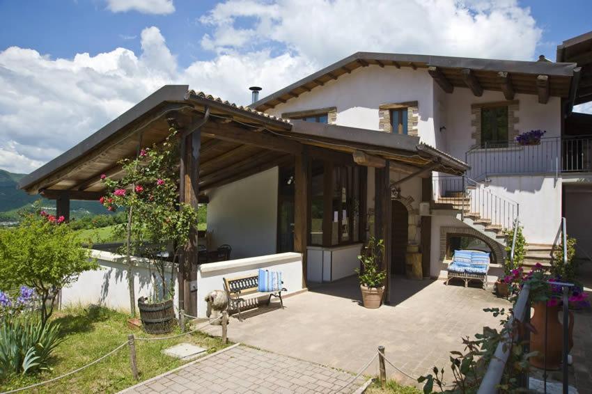 Agriturismo Valle Tezze 카시아 외부 사진