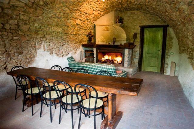 Agriturismo Valle Tezze 카시아 외부 사진